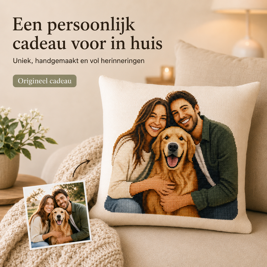 Geborduurde fotokussen van een eigen foto als persoonlijk handgemaakt cadeau
